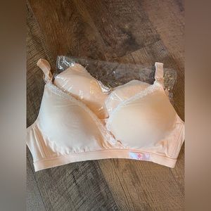 Momma’s Shop nursing bra 2 pack